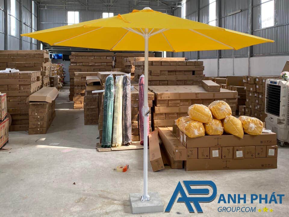 Dù tròn Thay bạt vải dù tròn quán cafe sân vườn