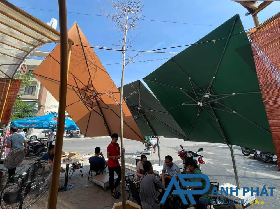 Lí do phải thay bạt vải dù, áo dù che nắng Lý do cần thay mới vải bạt dù che nắng ngoài trời