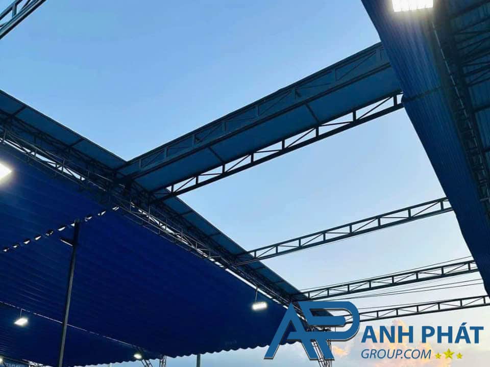 Tính linh hoạt của mái xếp bạt kéo sân pickleball