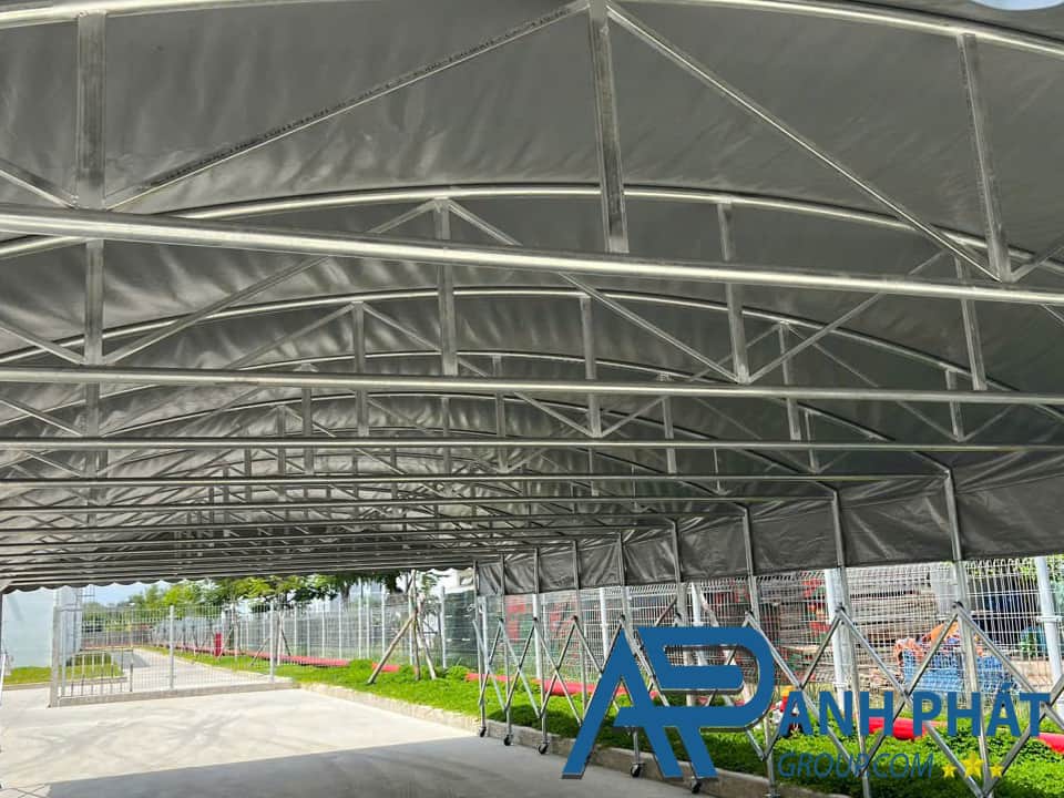 Thi công lắp đặt mái trượt Punta