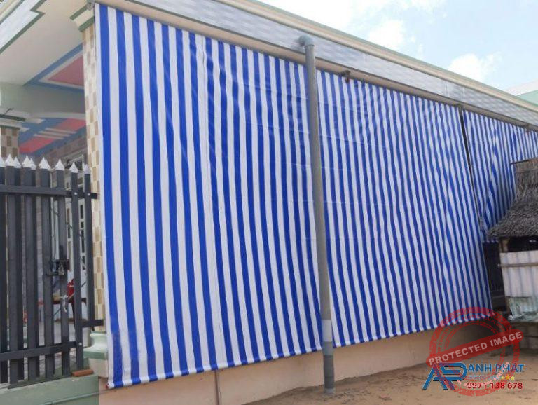 Rèm che nắng ban công tự cuốn Anh Phát Group.