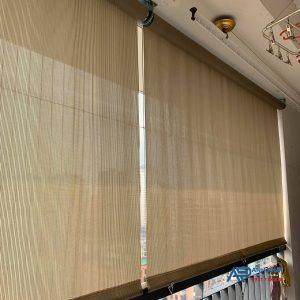 Bạt che nắng mưa kéo lên xuống bằng dây