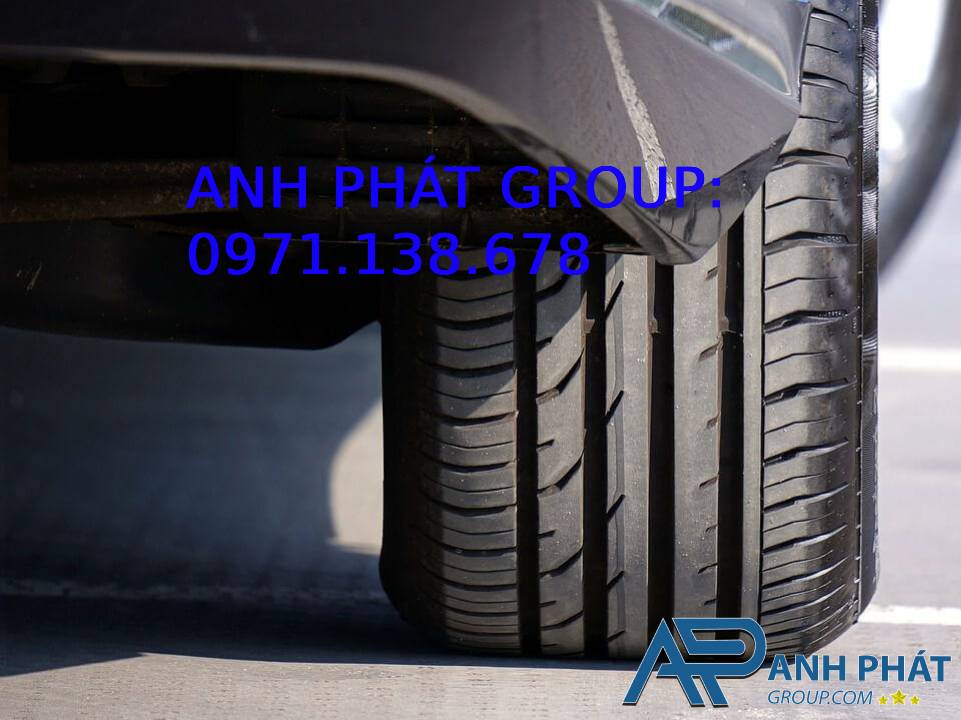 Vỏ lốp xe ô tô